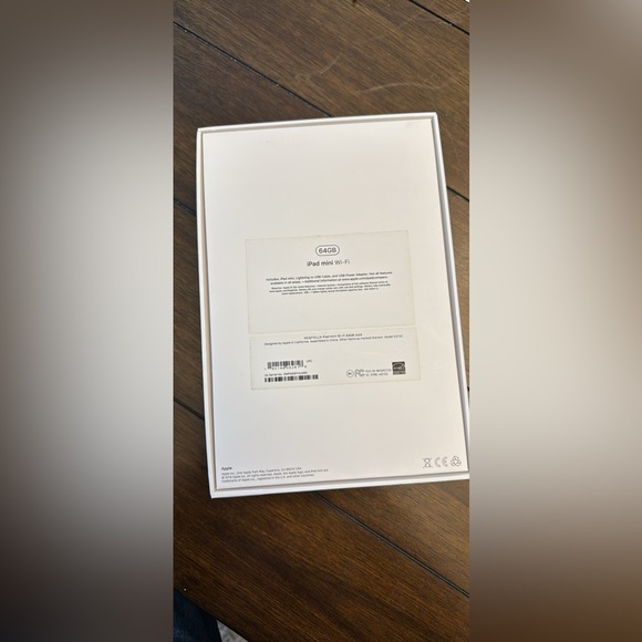 Apple iPad Mini 5 (Rose Gold) 64GB - LIKE NEW!!! Barely used. - Picture 7 of 7